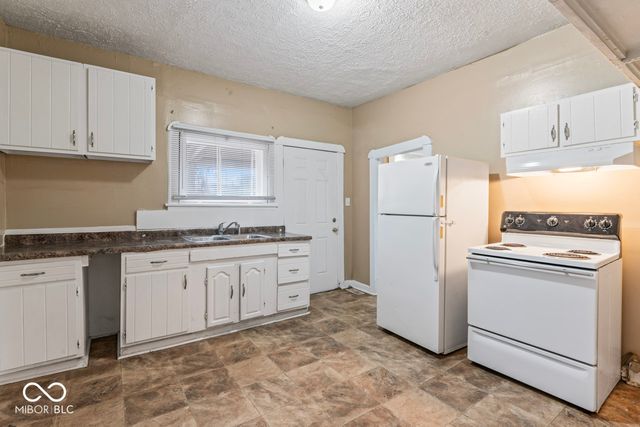 1512 English Avenue, Indianapolis, IN 46201