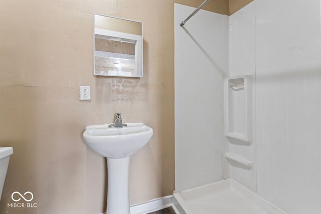 1512 English Avenue, Indianapolis, IN 46201