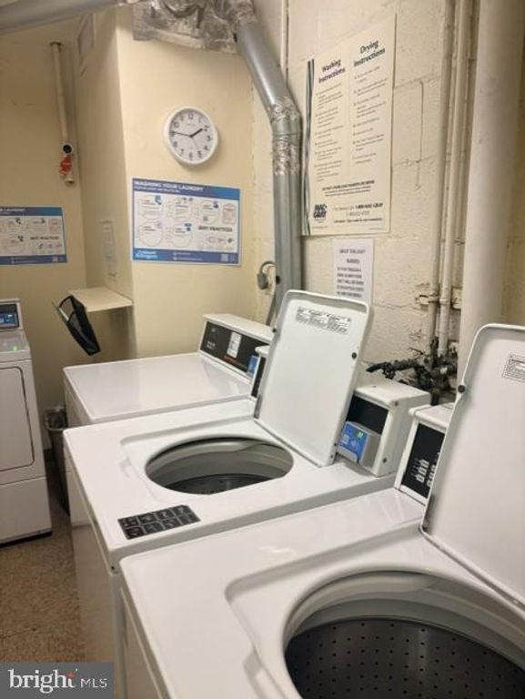 Image 6 of property listing at 130 SLADE AVE #202, Pikesville, MD 21208