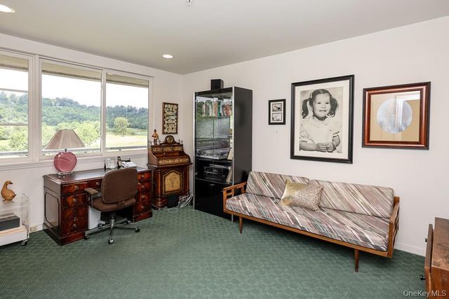 100 Harborview Drive 301, Port Washington, NY 11050