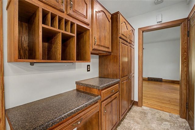 1820 Pembrook Road, Springfield, OH 45504