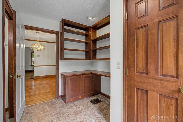 1820 Pembrook Road, Springfield, OH 45504