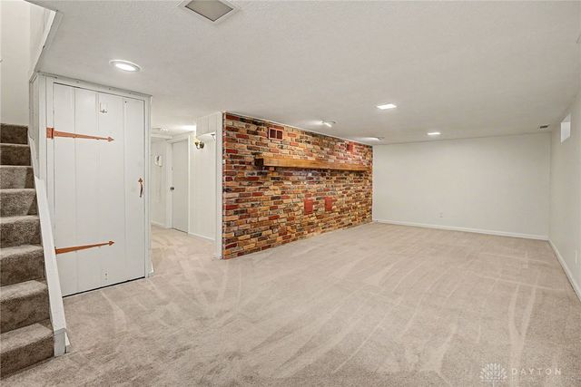 1820 Pembrook Road, Springfield, OH 45504