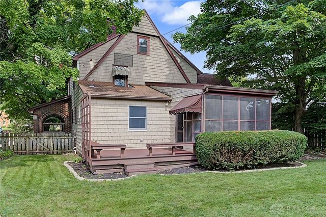 1820 Pembrook Road, Springfield, OH 45504