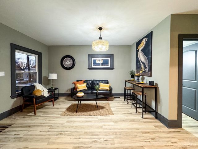 3472 Woodburn Avenue, Cincinnati, OH 45207