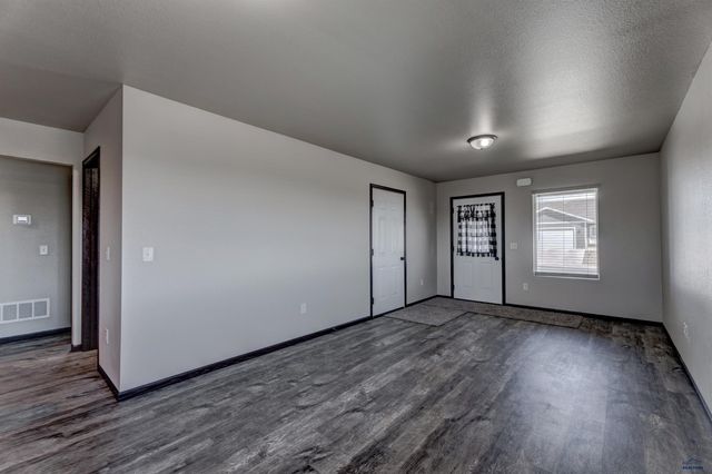 721 DIAMOND RIDGE BOULEVARD, Rapid City, SD 57703