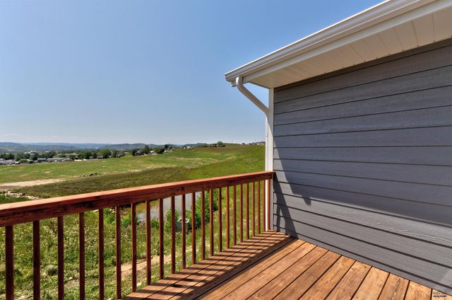 721 DIAMOND RIDGE BOULEVARD, Rapid City, SD 57703