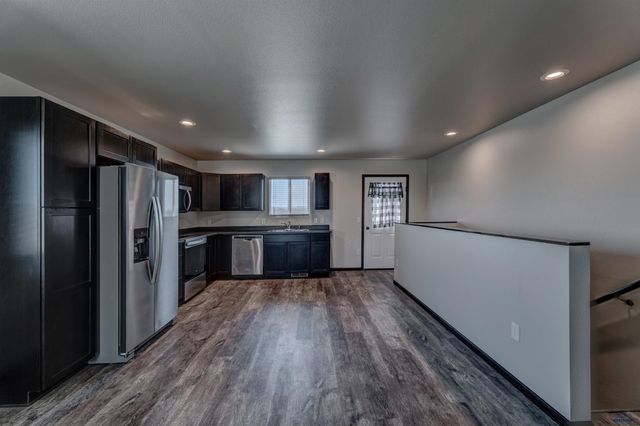 721 DIAMOND RIDGE BOULEVARD, Rapid City, SD 57703