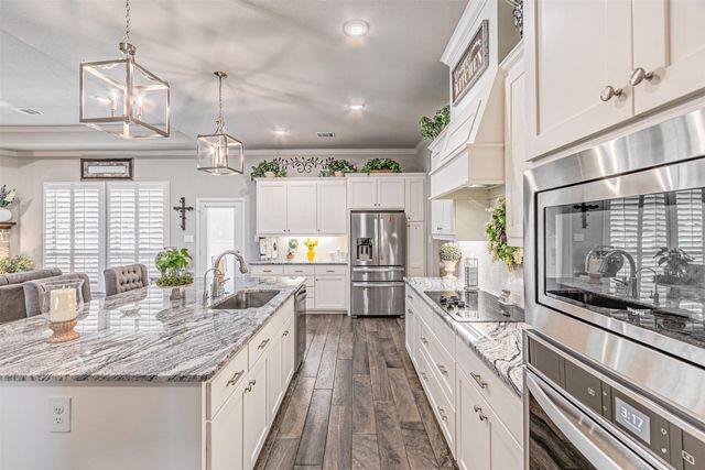 1009 Henry Way, Springtown, TX 76082