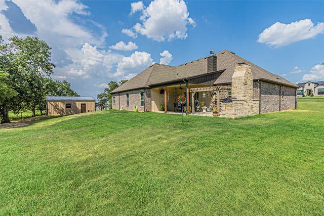 1009 Henry Way, Springtown, TX 76082