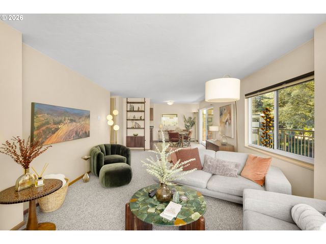 2393 Sw PARK Pl 302, Portland, OR 97205