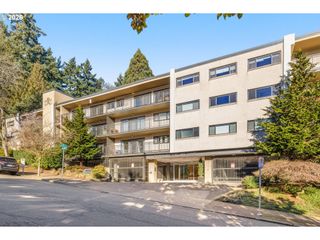 2393 Sw PARK Pl 302, Portland, OR 97205
