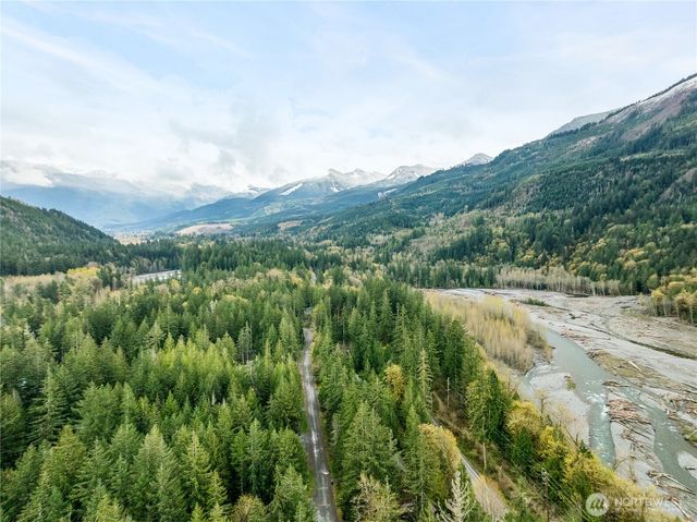 7469 Miller Way, Glacier, WA 98244