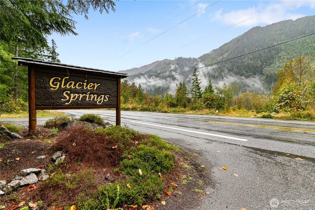 7469 Miller Way, Glacier, WA 98244
