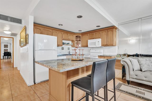 5208 NE 24th Terrace F118, Fort Lauderdale, FL 33308