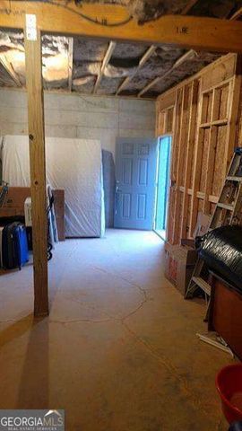 5228 Noble Village Way, Lilburn, GA 30047