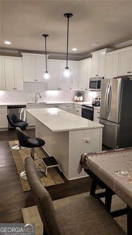 5228 Noble Village Way, Lilburn, GA 30047