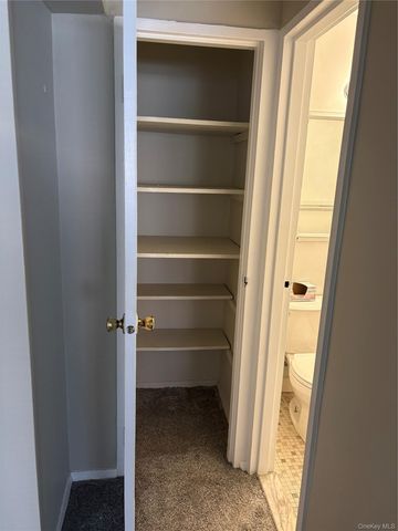 101 Clinton Avenue 1G, Mineola, NY 11501