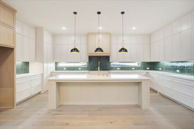 191 Acorn Trail, Denison, TX 75020