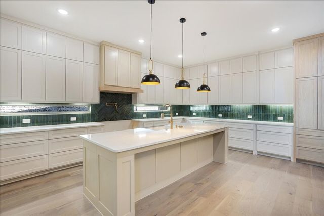 191 Acorn Trail, Denison, TX 75020