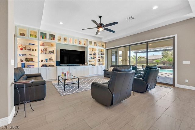 5878 Grade Vista Street, Las Vegas, NV 89135