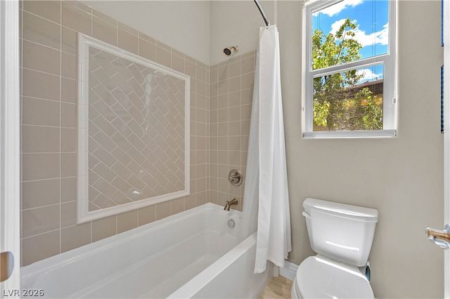 5878 Grade Vista Street, Las Vegas, NV 89135