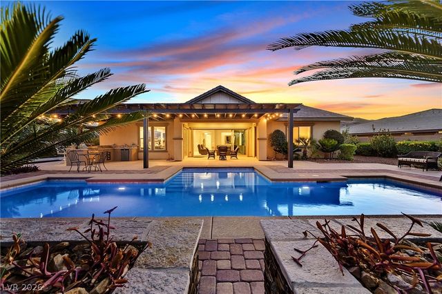 5878 Grade Vista Street, Las Vegas, NV 89135