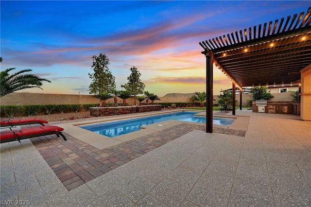 5878 Grade Vista Street, Las Vegas, NV 89135