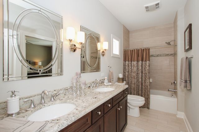 40W699 Maplehurst Lane, Hampshire, IL 60140