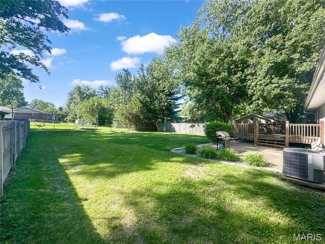 775 Gerald Avenue, Hazelwood, MO 63031