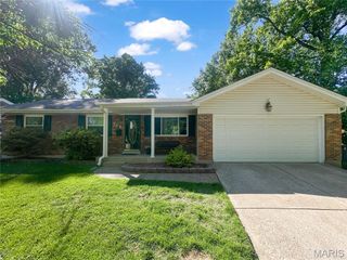 775 Gerald Avenue, Hazelwood, MO 63031
