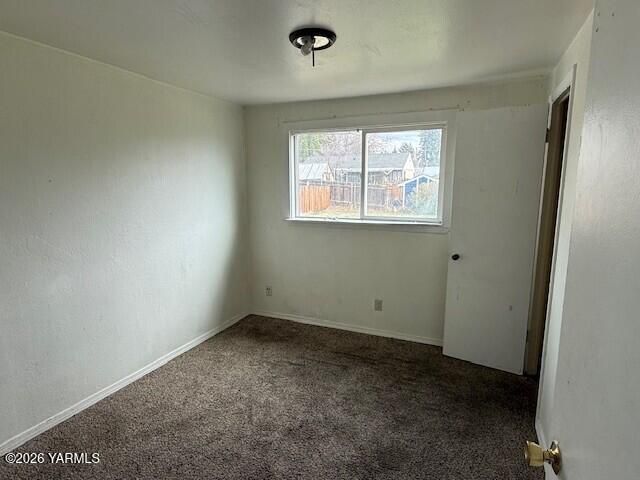 1003 S 36th Ave, Yakima, WA 98902