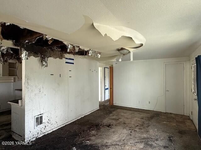 1003 S 36th Ave, Yakima, WA 98902