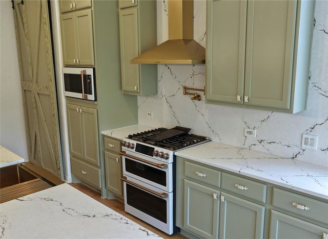 3636 Walkaloosa WAY, Leander, TX 78641