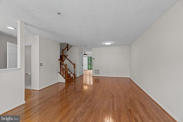 348 LINDERA CT, Glen Burnie, MD 21061