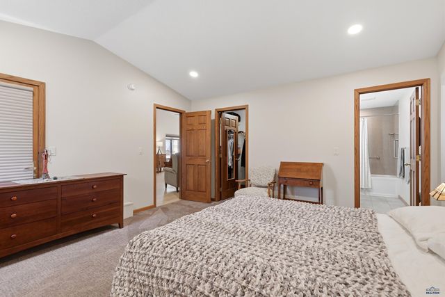 3861 PEBBLE BEACH CT, Rapid City, SD 57703