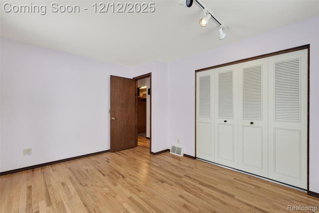 6347 Johnson Road, Flushing, MI 48433