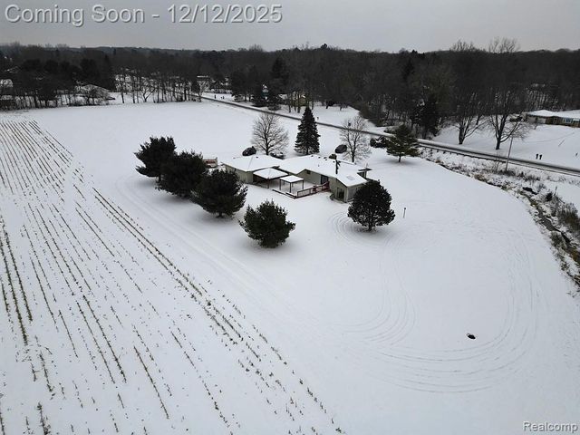 6347 Johnson Road, Flushing, MI 48433