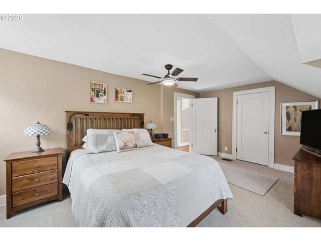7035 Se 32ND Ave, Portland, OR 97202