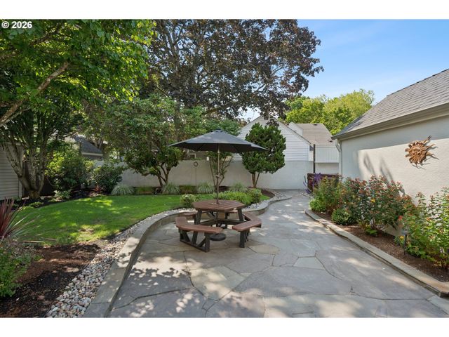 7035 Se 32ND Ave, Portland, OR 97202