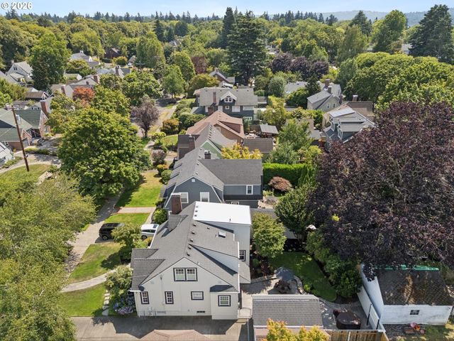 7035 Se 32ND Ave, Portland, OR 97202