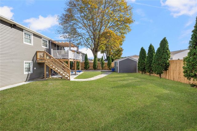 54 Salem Avenue, Cranston, RI 02920