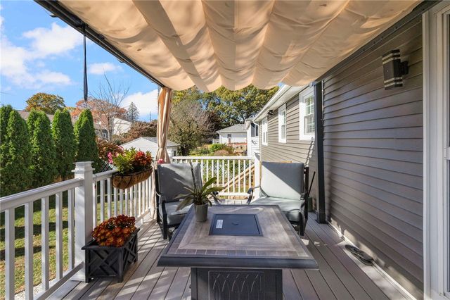 54 Salem Avenue, Cranston, RI 02920