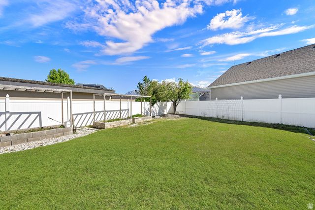 2476 W CLYDESDALE CT., Farr West, UT 84404