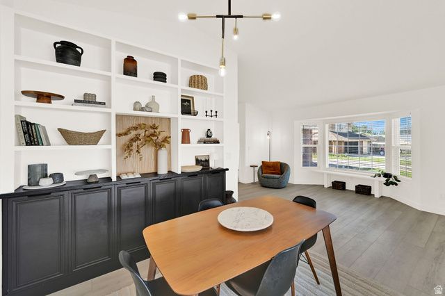 2476 W CLYDESDALE CT., Farr West, UT 84404