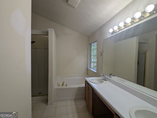 720 New Magnolia Court, South Fulton, GA 30349