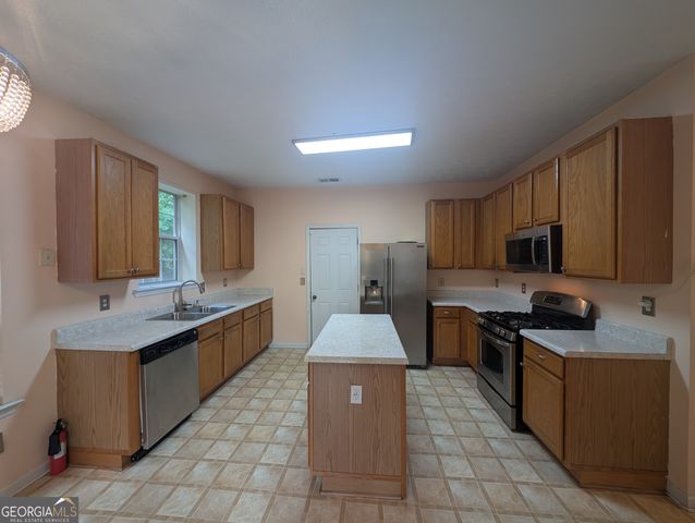720 New Magnolia Court, South Fulton, GA 30349