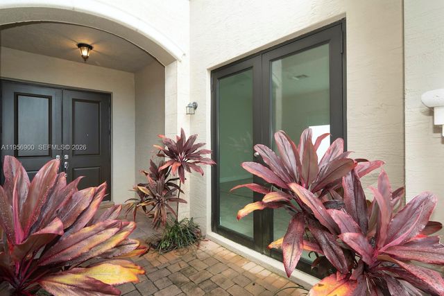 16245 Pantheon Pass, Delray Beach, FL 33446