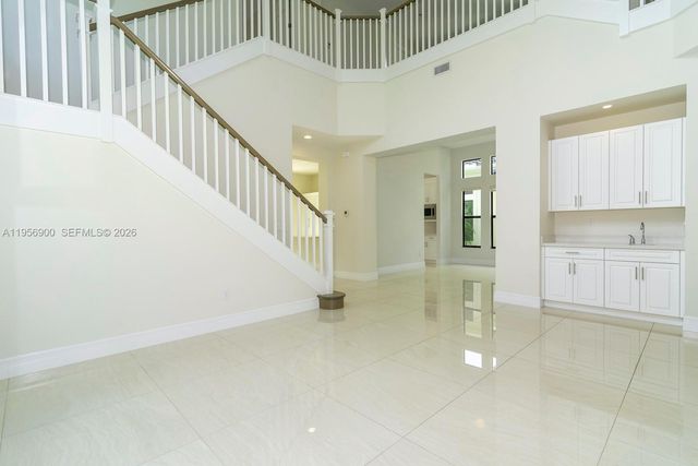 16245 Pantheon Pass, Delray Beach, FL 33446