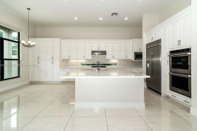 16245 Pantheon Pass, Delray Beach, FL 33446